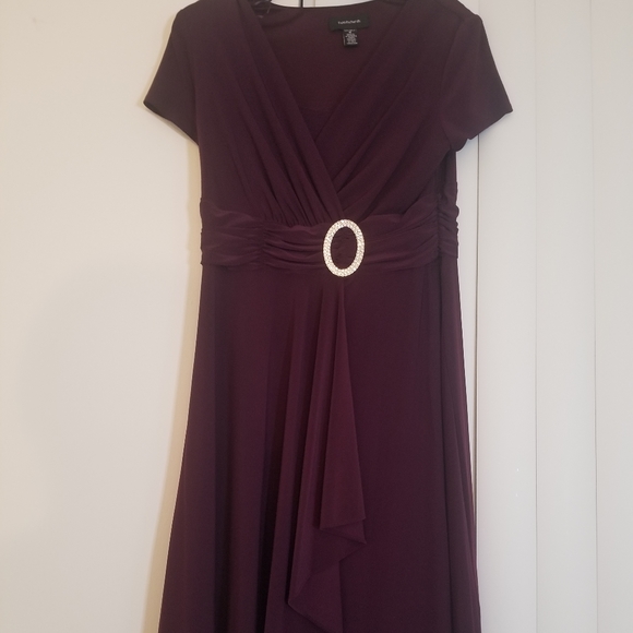 Cocktail dress - Picture 1 of 2